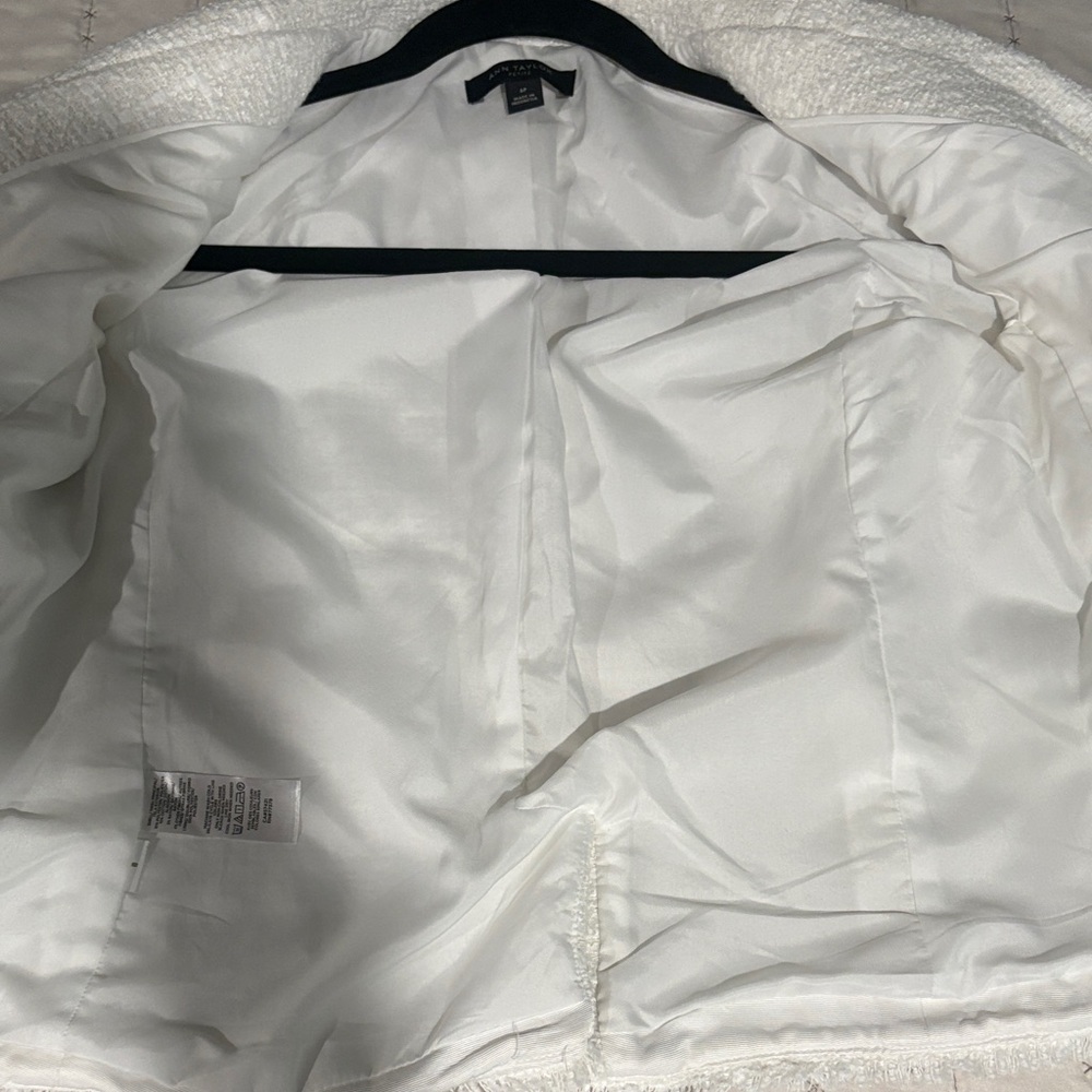 Ann Taylor Ivory Textured Tweed Blazer - Picture 10 of 14